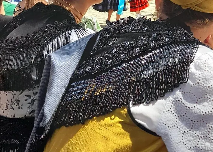 Gestiona2r - Con Jardin En La Playa De Barro Apartamento *